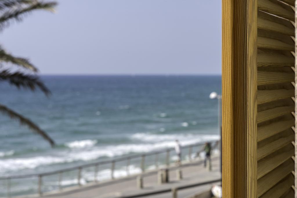 Apartment With Sea View And Balcony Facing West By Sea N' Rent Tel Aviv Buitenkant foto